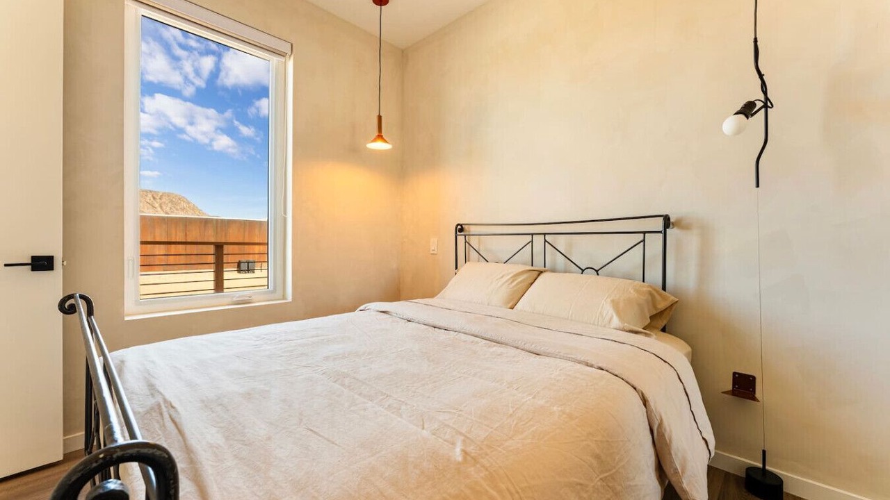 Photo of Bedroom in Landers