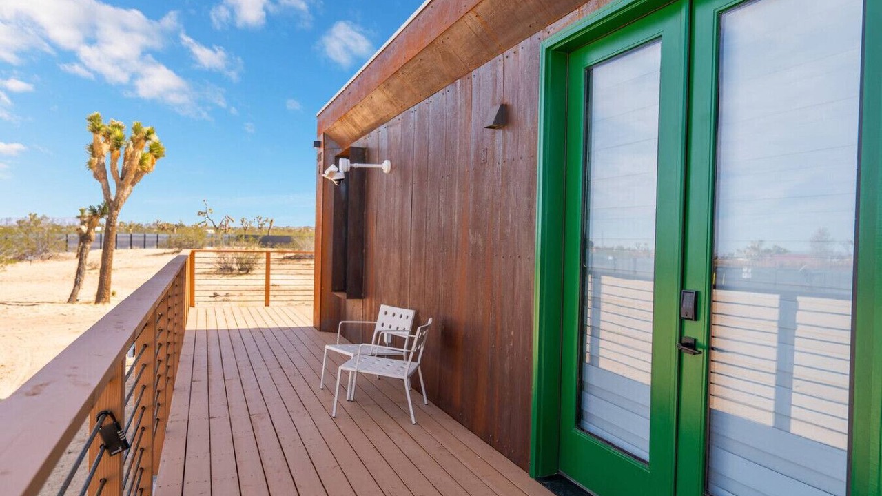 Photo of Patio Balcony in Landers
