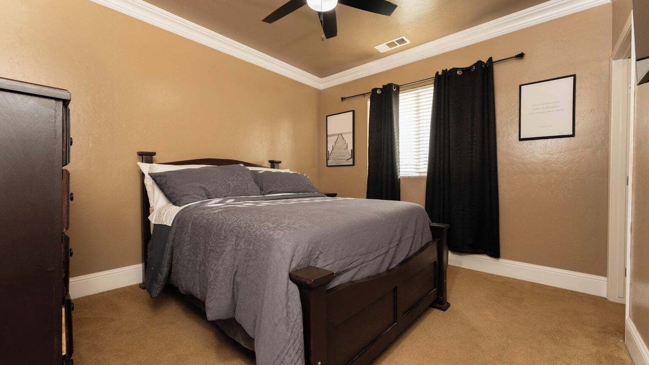 Photo of Bedroom in Tulare