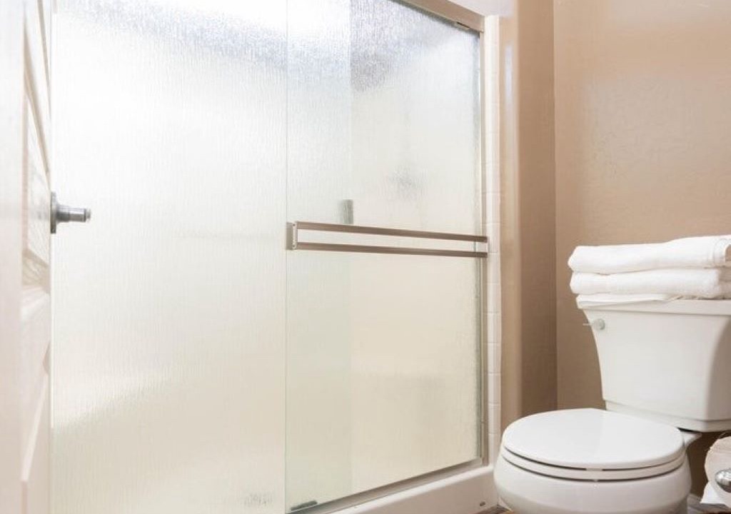 Photo of Bathroom in Tulare