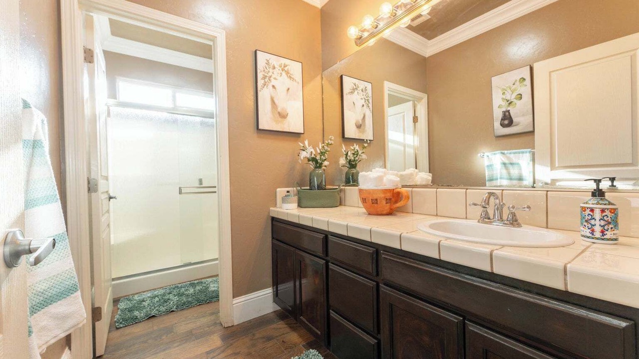 Photo of Bathroom in Tulare