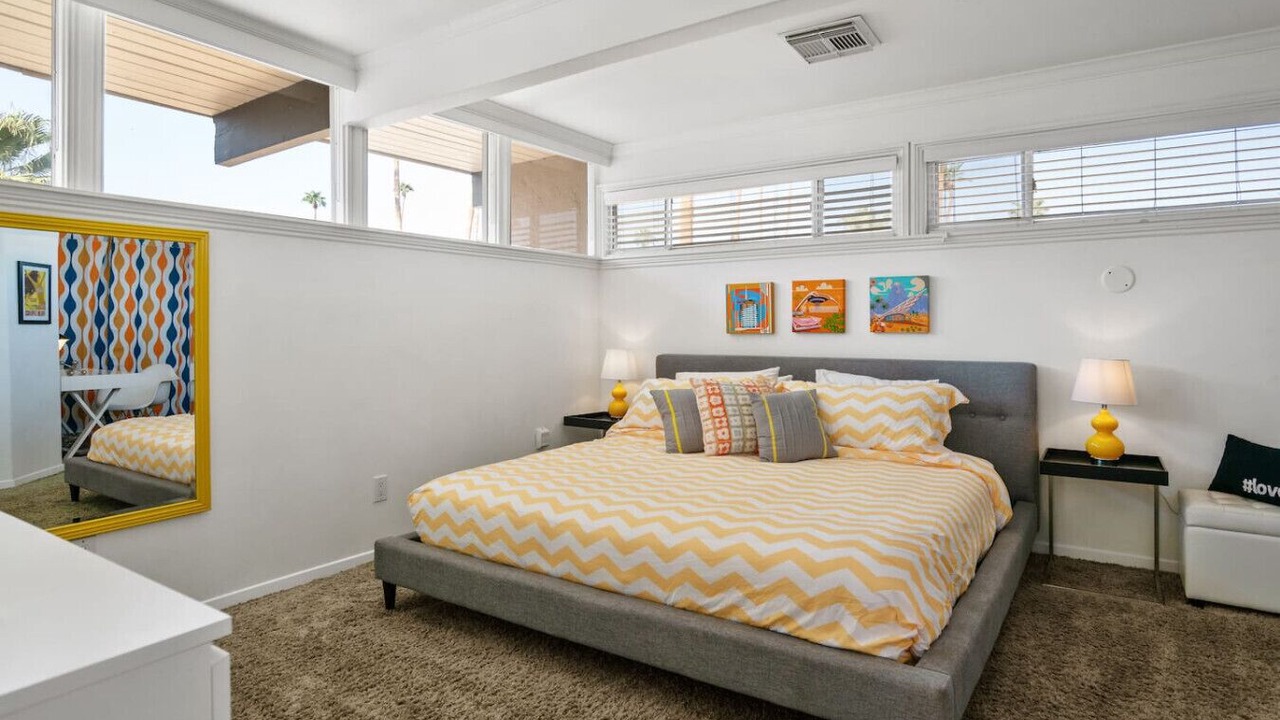 Photo of Bedroom in Twin Palms