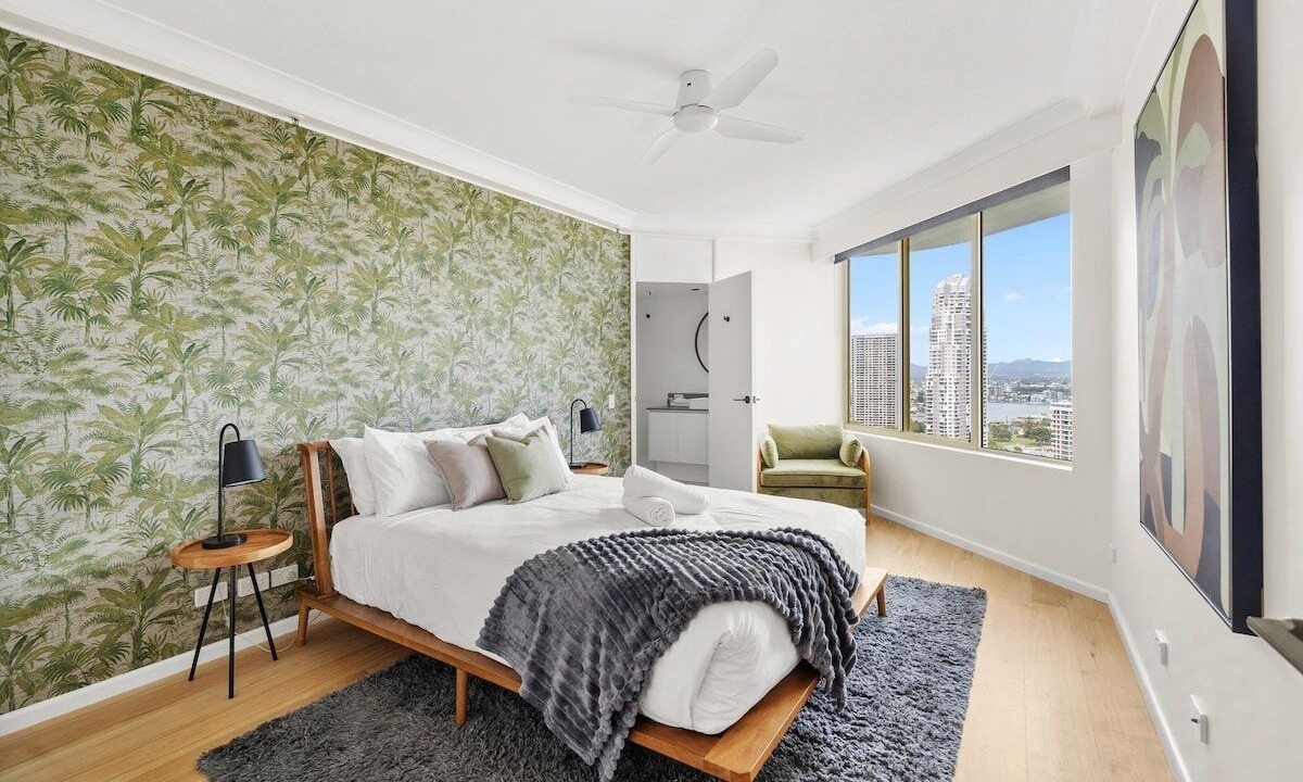 Photo of Bedroom in Main Beach