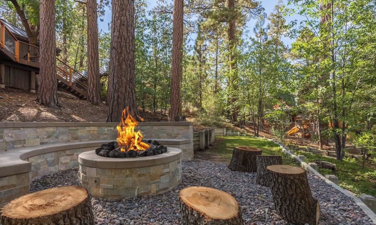 Photo of Outdoor in Evergreen Estates