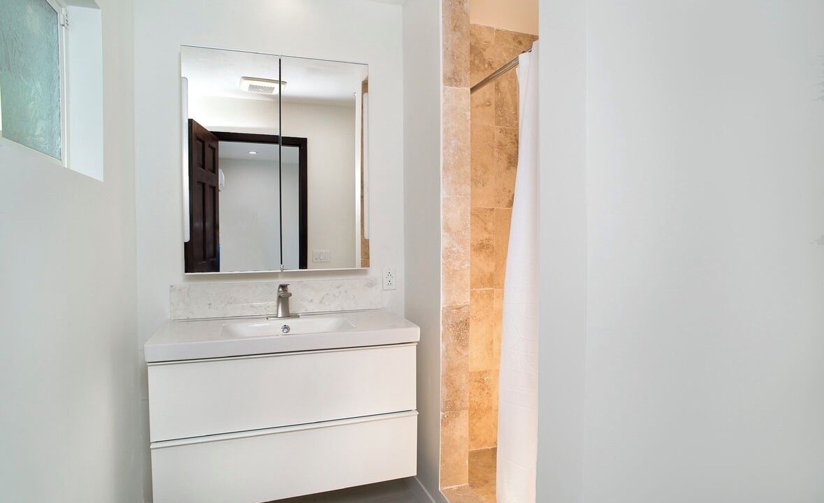 Photo of Bathroom in Calabasas