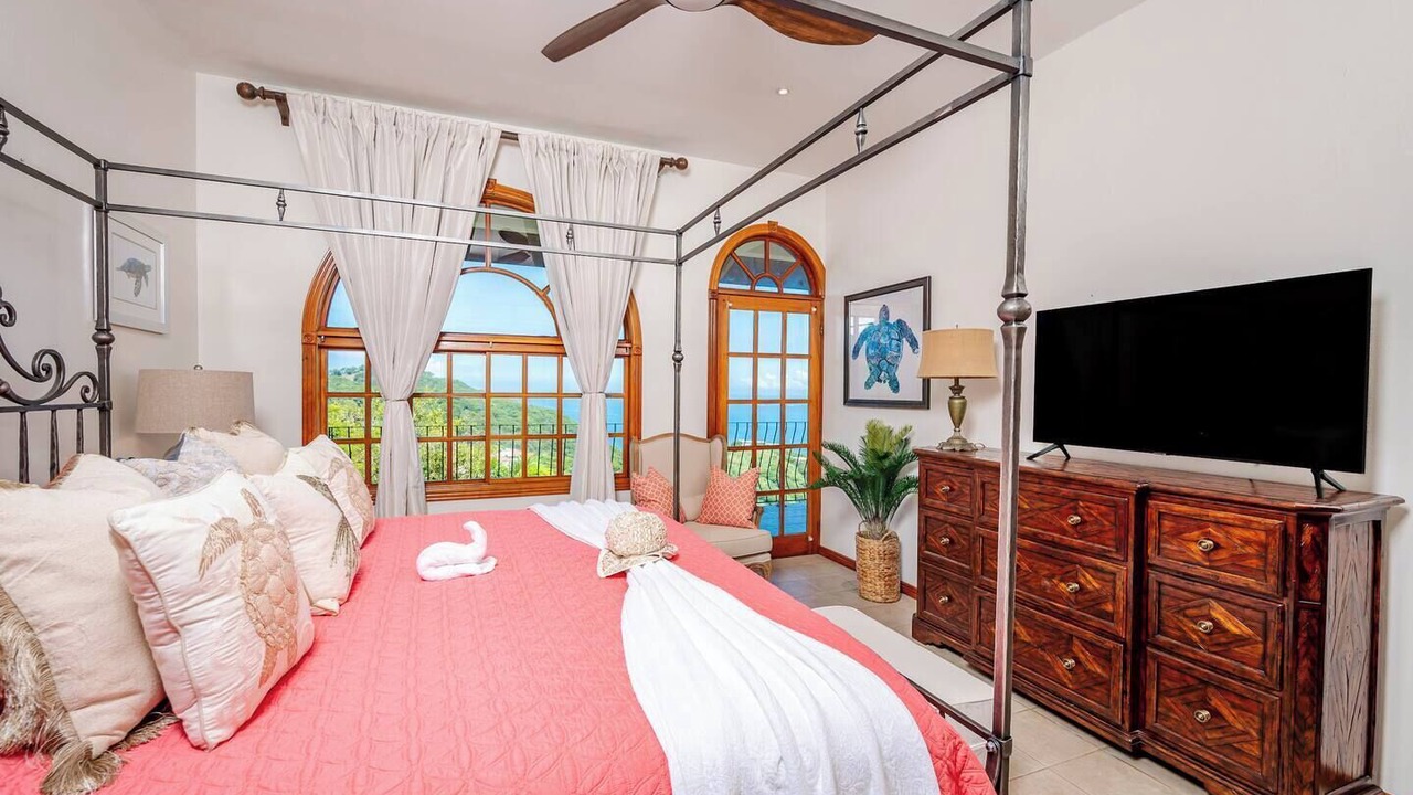 Photo of Bedroom in Playa Hermosa