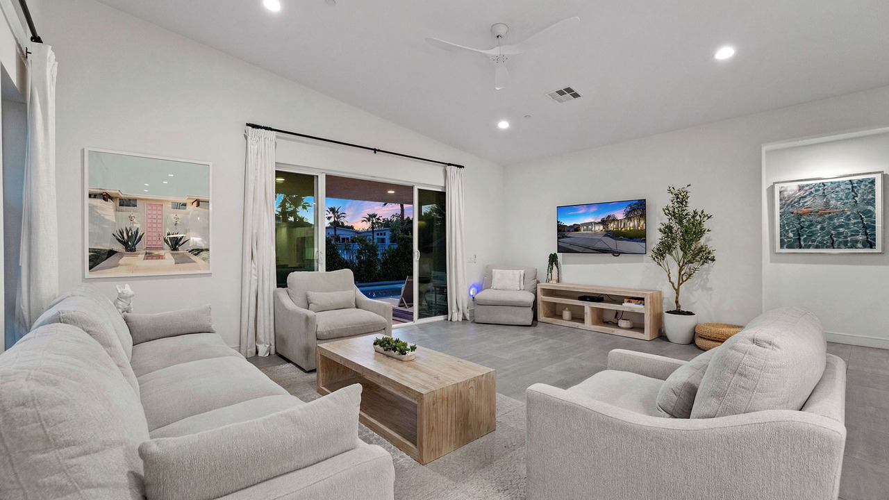 Photo of Livingroom in Indian Wells