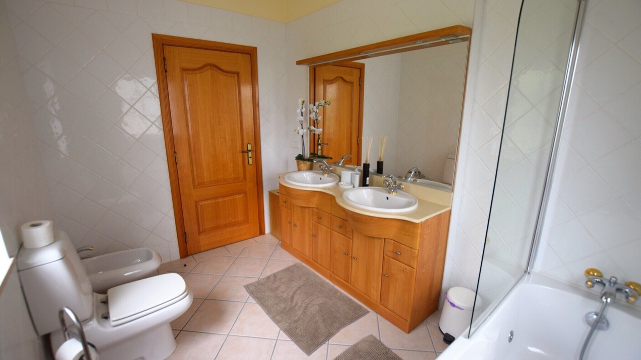 Photo of Bathroom in Vale do Garrao