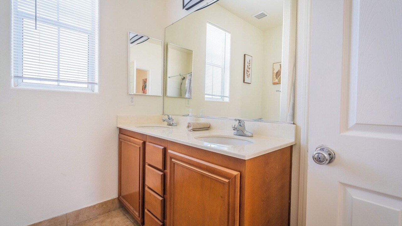 Photo of Bathroom in North Las Vegas