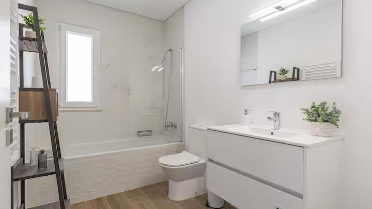 Photo of Bathroom in Atalaia