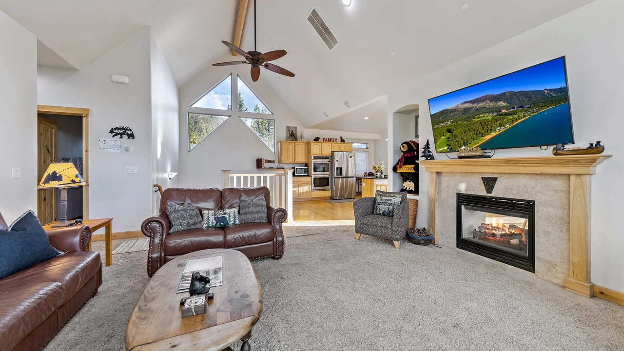 Photo of Livingroom in South Lake Tahoe