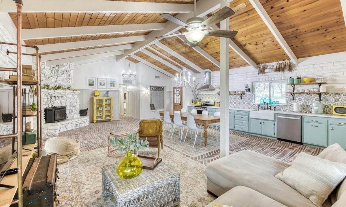Photo of Livingroom in Coarsegold