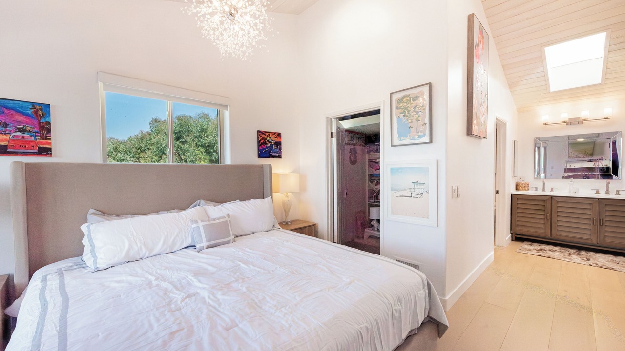 Photo of Bedroom in Western Malibu