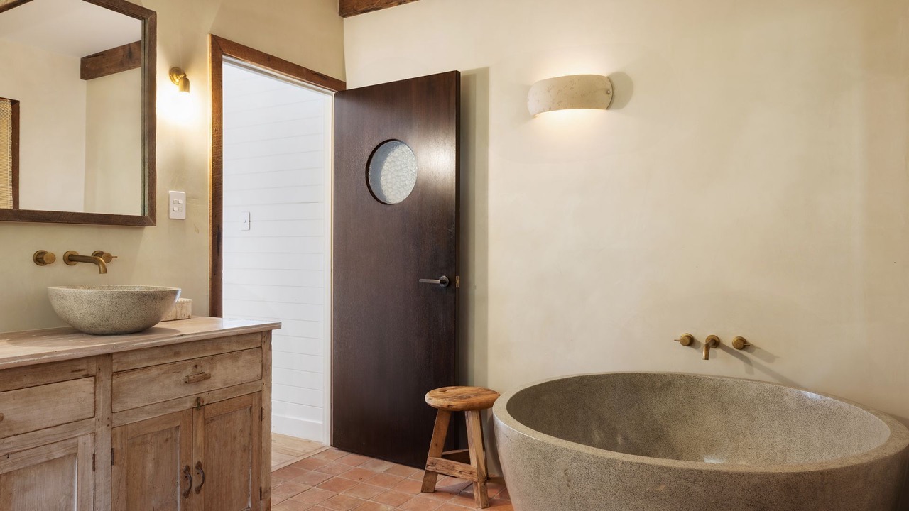 Photo of Bathroom in Federal