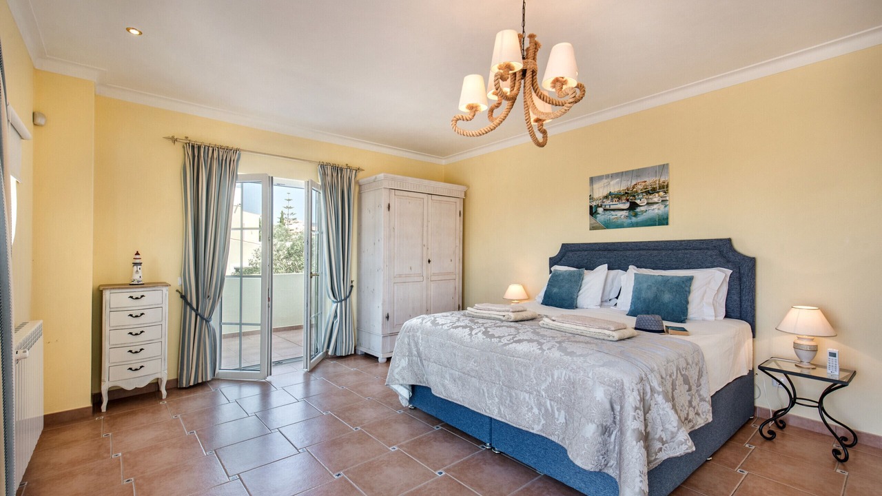 Photo of Bedroom in Mato Serrao