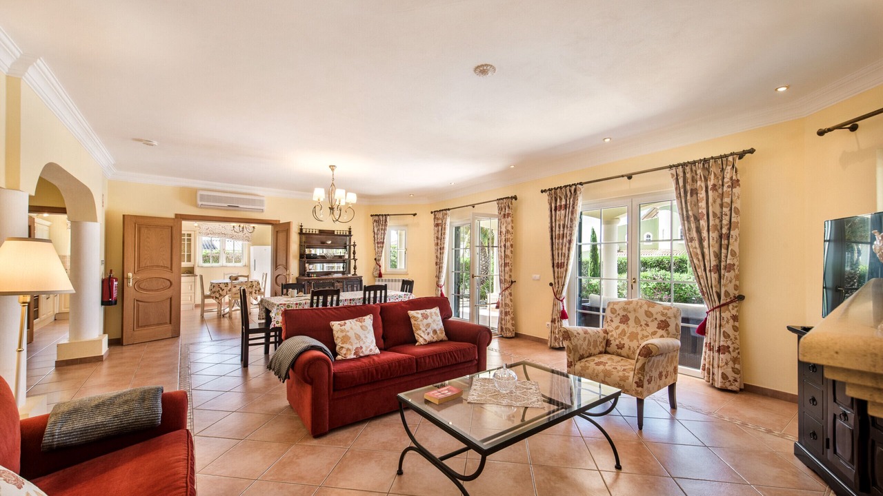 Photo of Livingroom in Mato Serrao