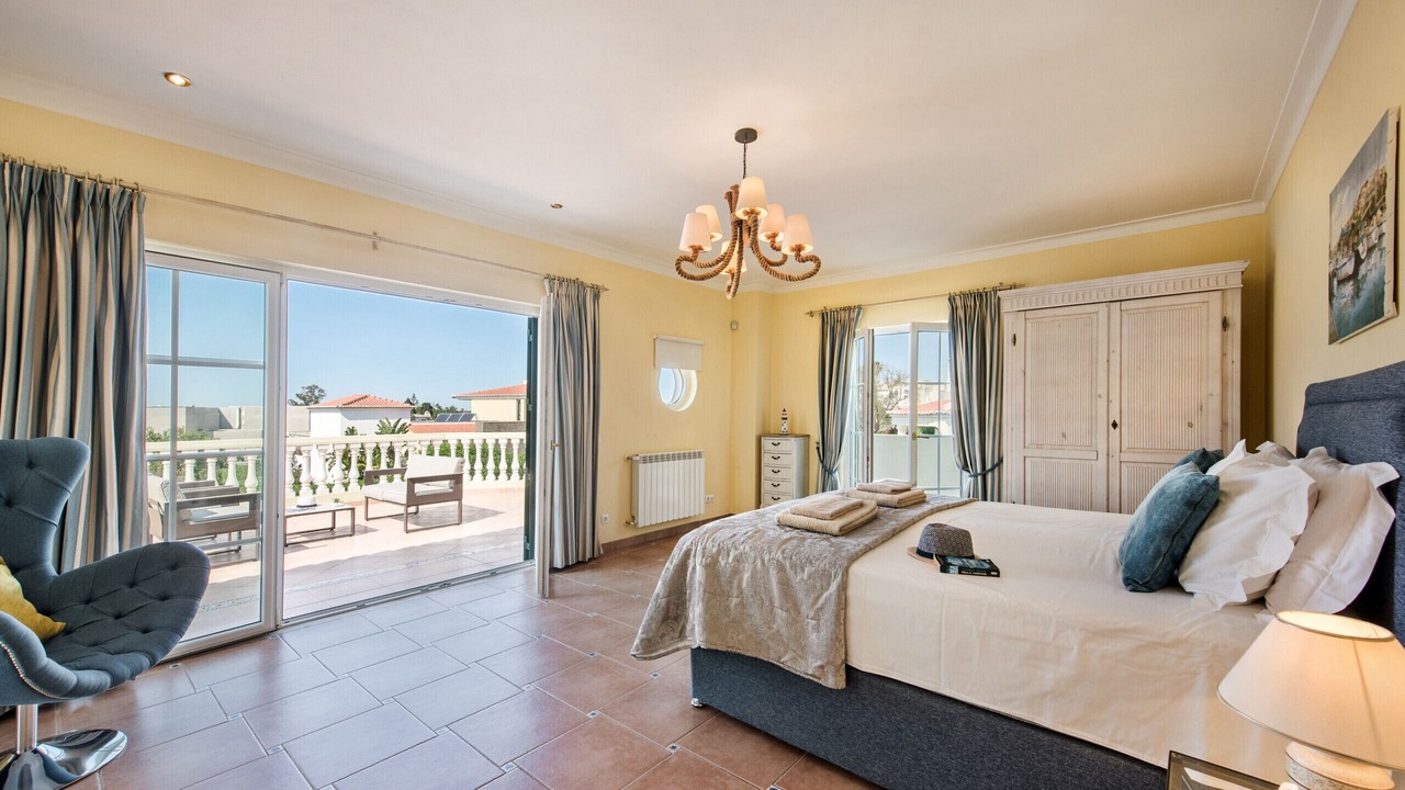 Photo of Bedroom in Mato Serrao