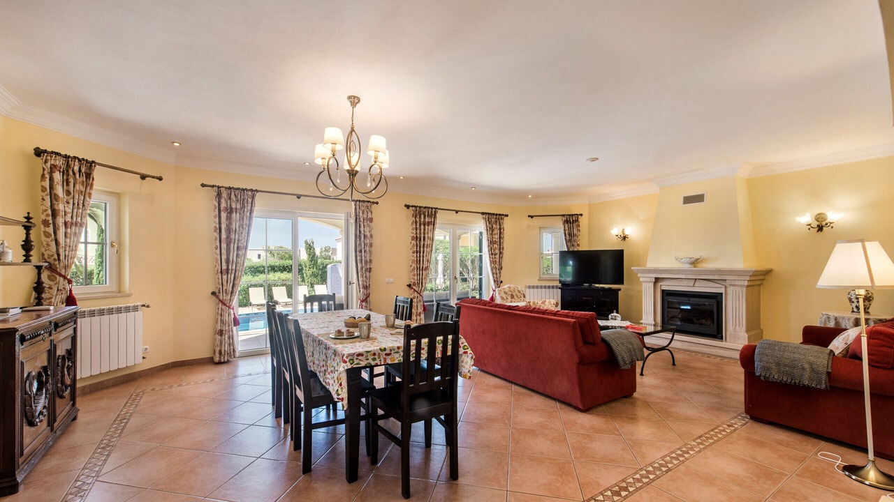 Photo of Livingroom in Mato Serrao