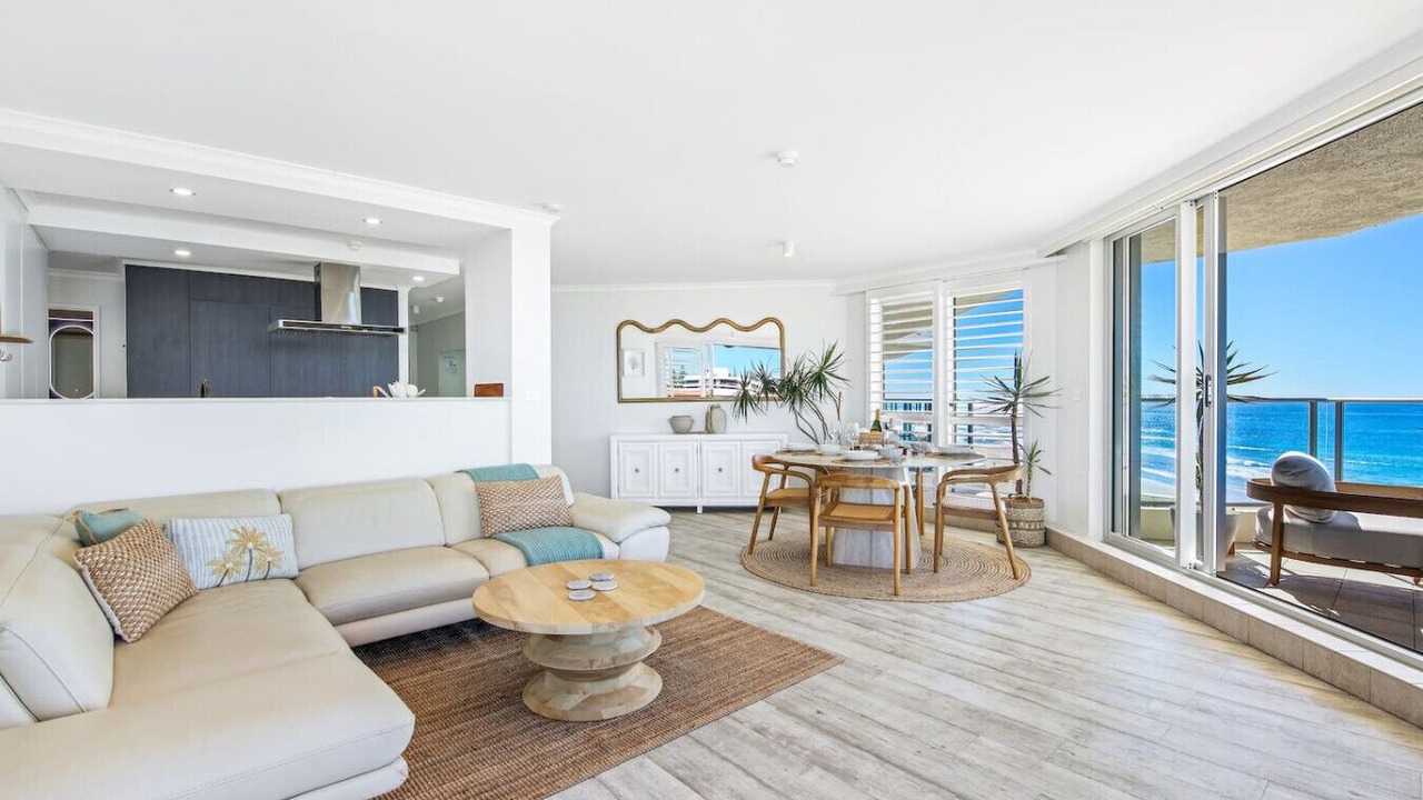 Photo of Livingroom in Mermaid Beach