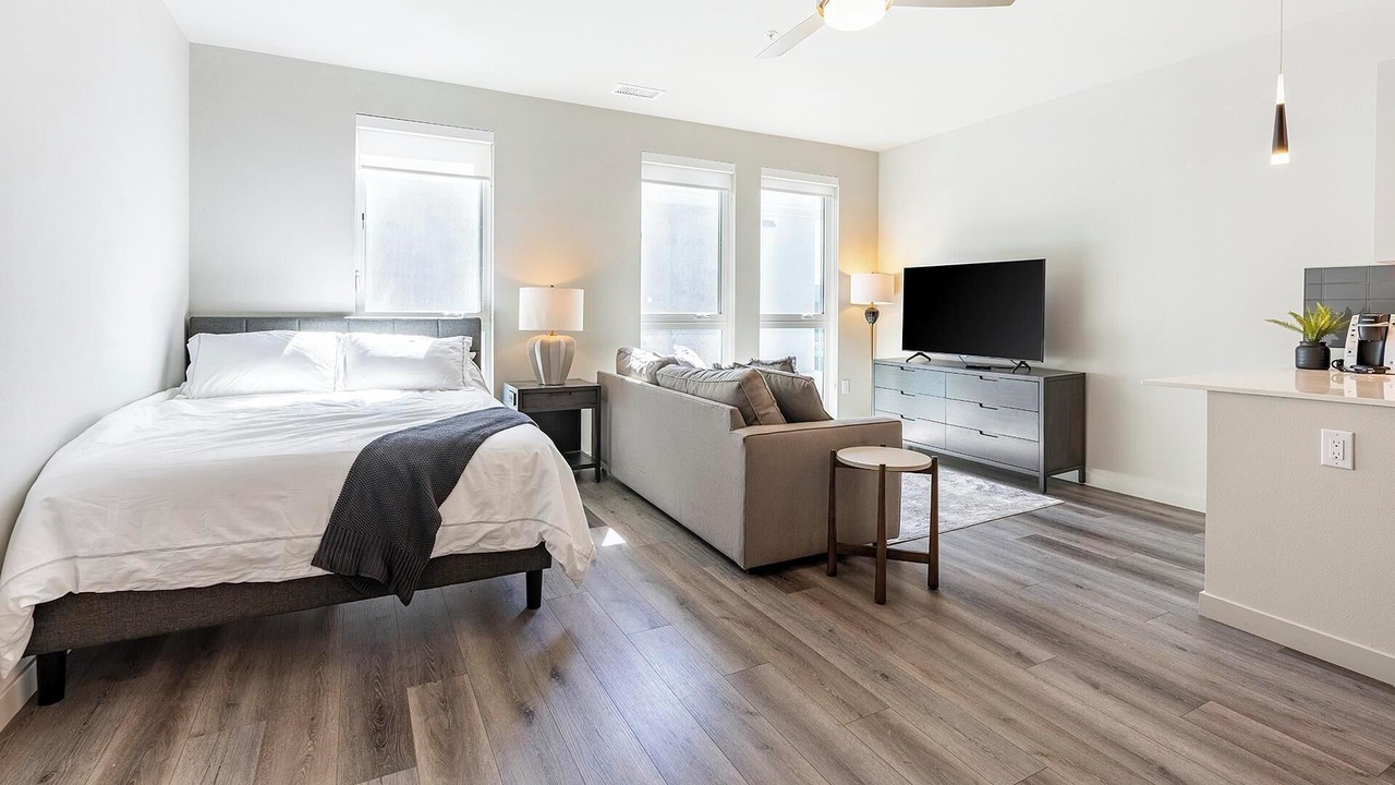 Photo of Bedroom in Reno/Tahoe Airport