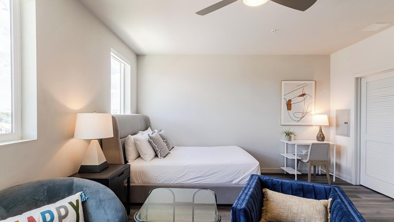 Photo of Bedroom in Reno/Tahoe Airport