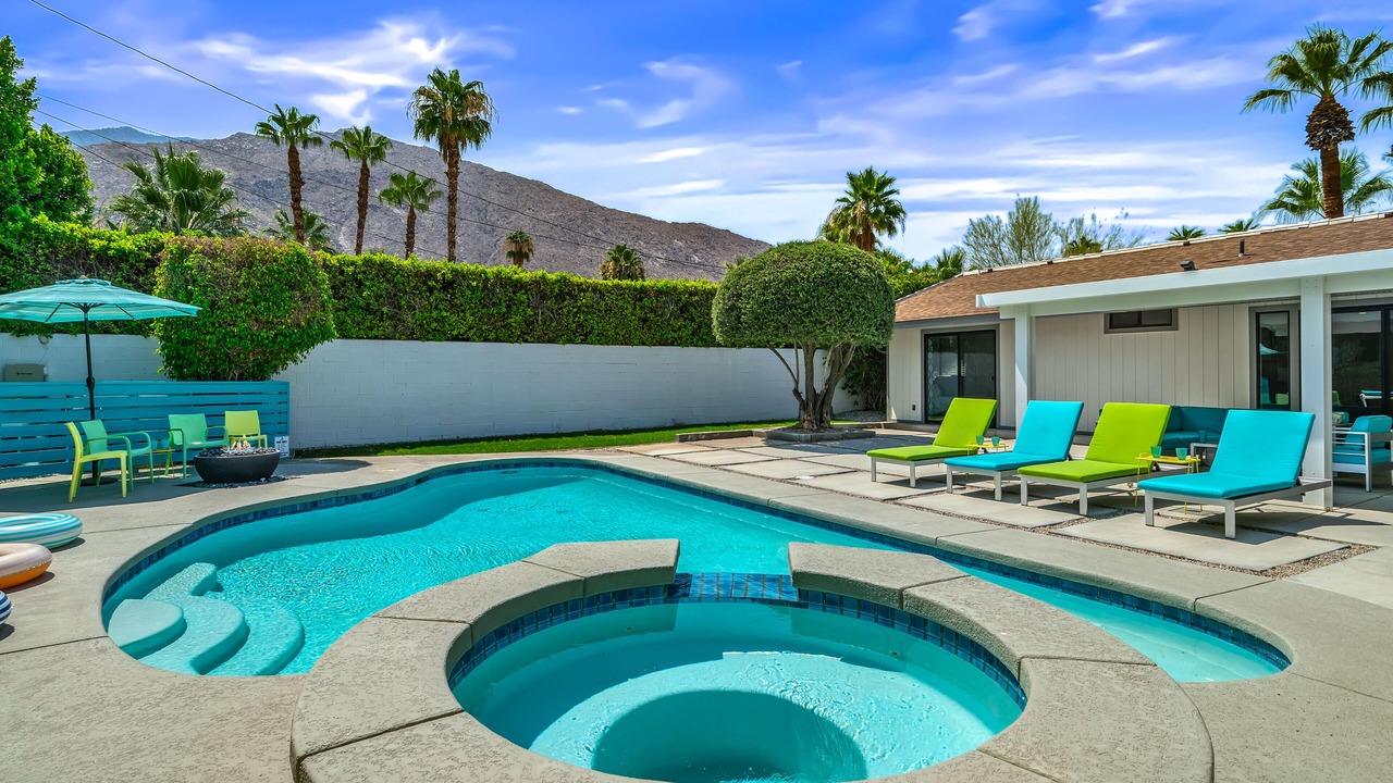 Photo of Outdoor in Tahquitz River Estates