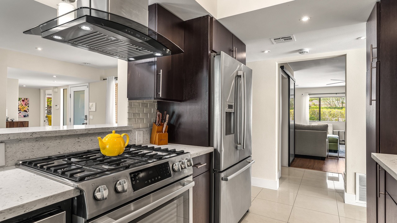 Photo of Kitchen in Tahquitz River Estates