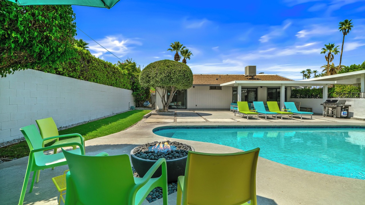 Photo of Outdoor in Tahquitz River Estates