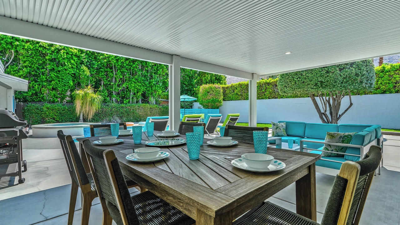 Photo of Outdoor in Tahquitz River Estates