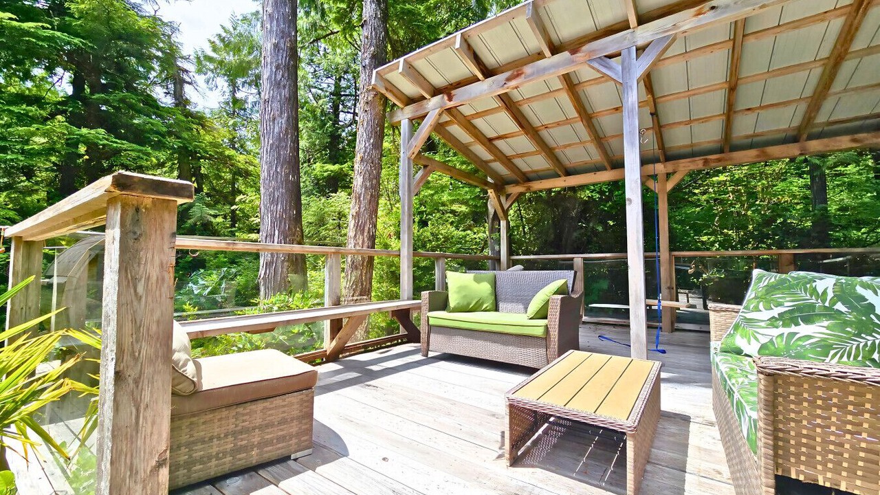 Photo of Patio Balcony in Tofino