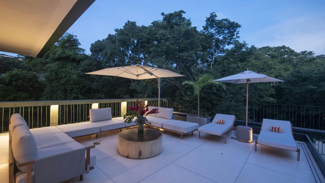 Photo of Patio Balcony in Liberia
