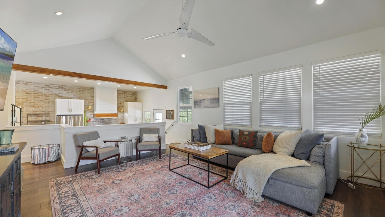 Photo of Livingroom in Wailuku