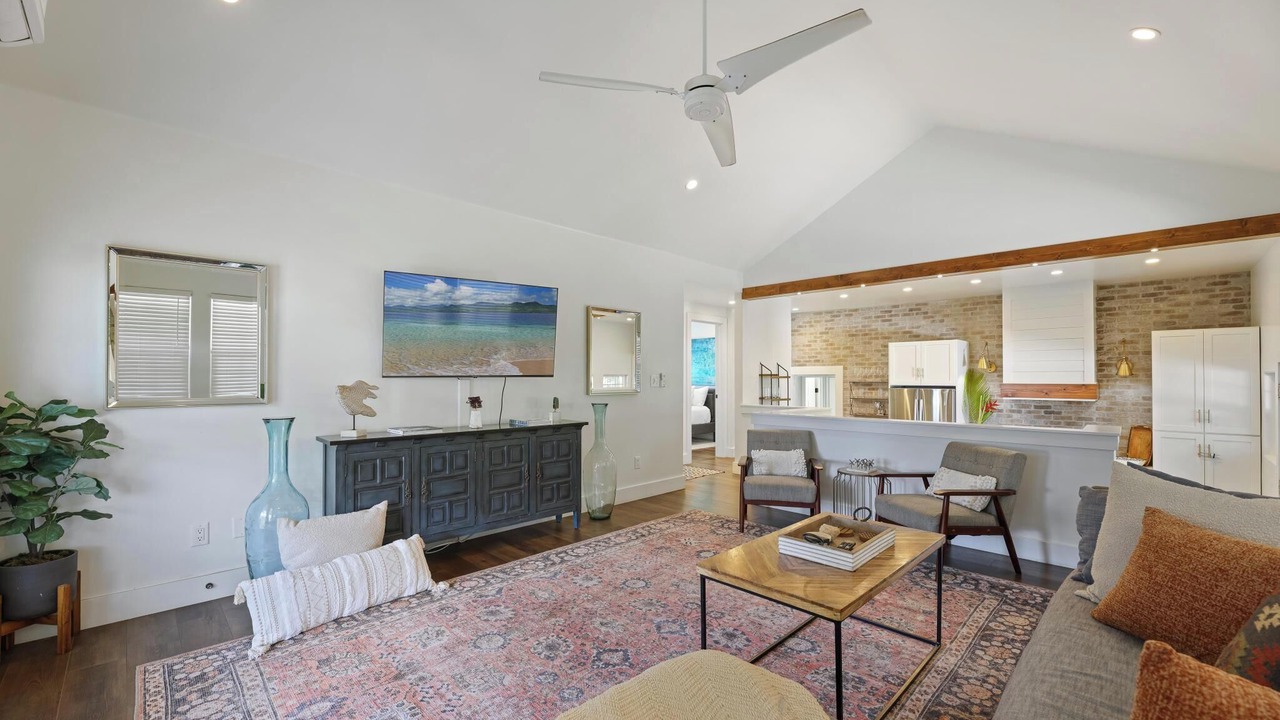 Photo of Livingroom in Wailuku