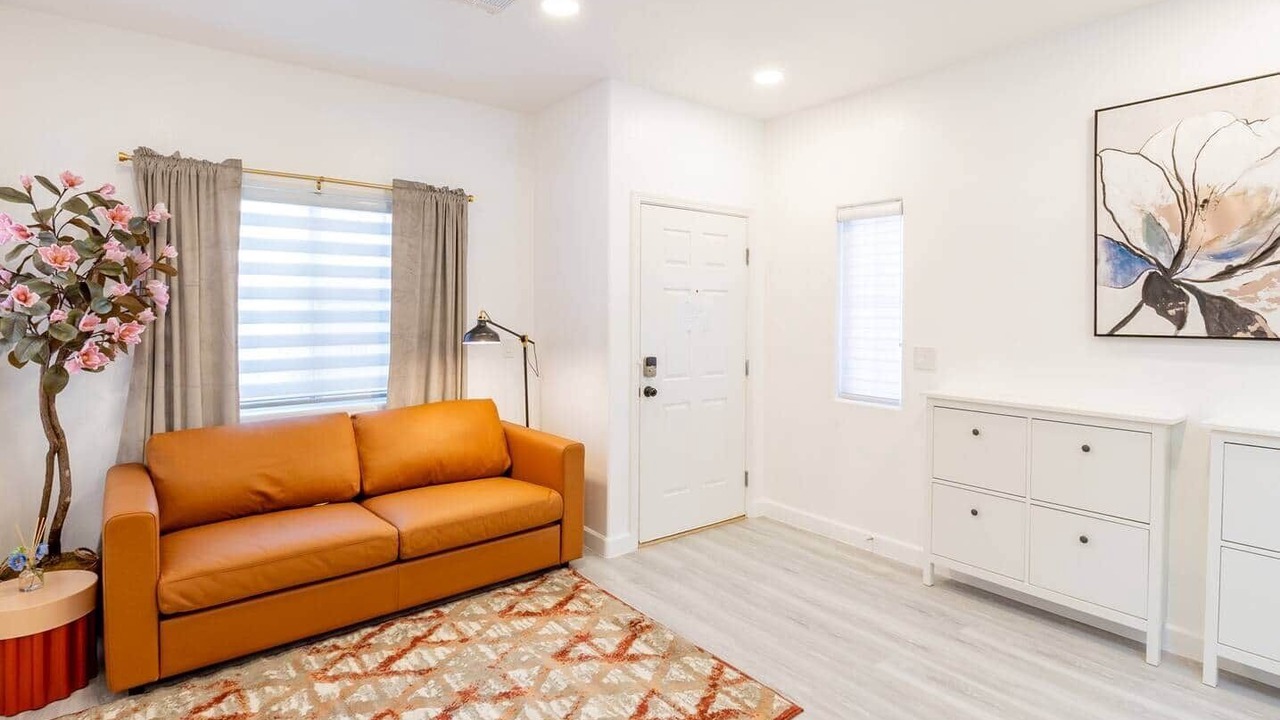 Photo of Livingroom in Rhodes Ranch