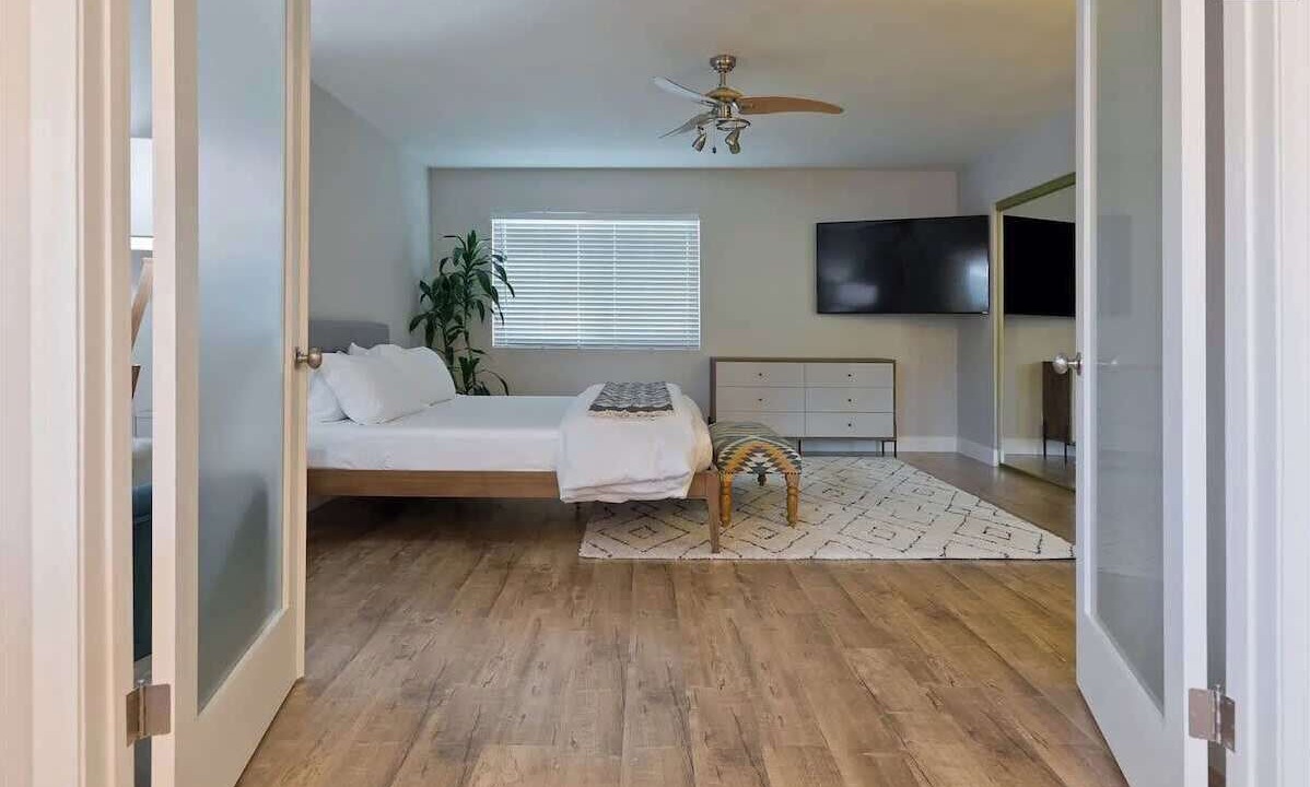 Photo of Bedroom in Racquet Club South
