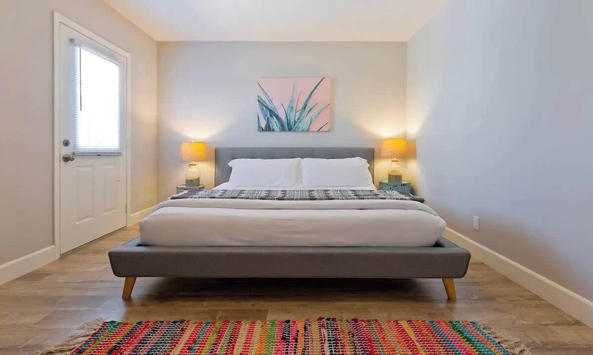 Photo of Bedroom in Racquet Club South