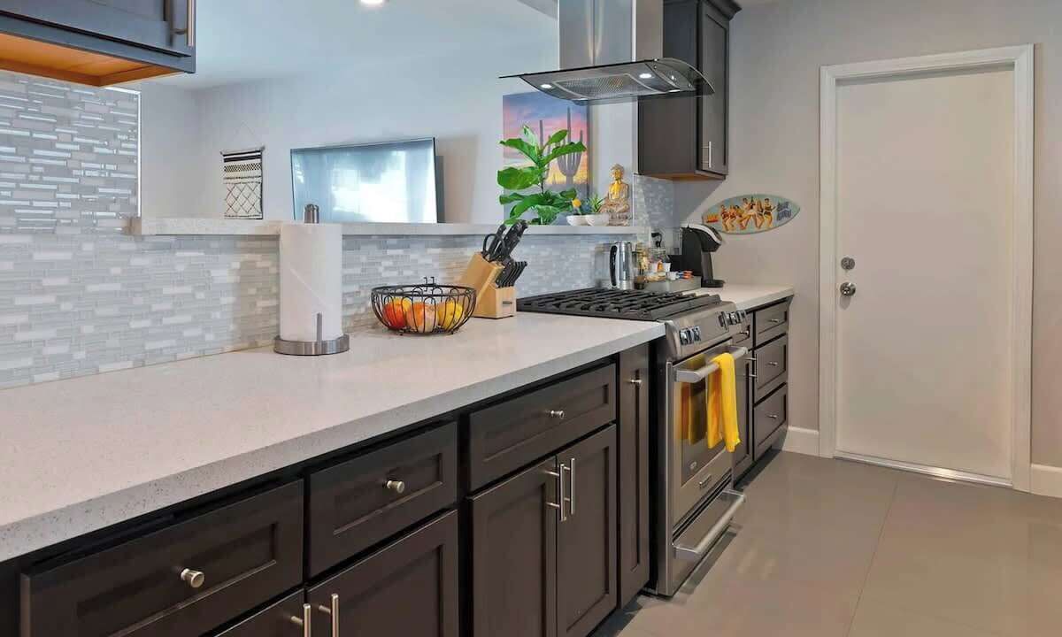 Photo of Kitchen in Racquet Club South