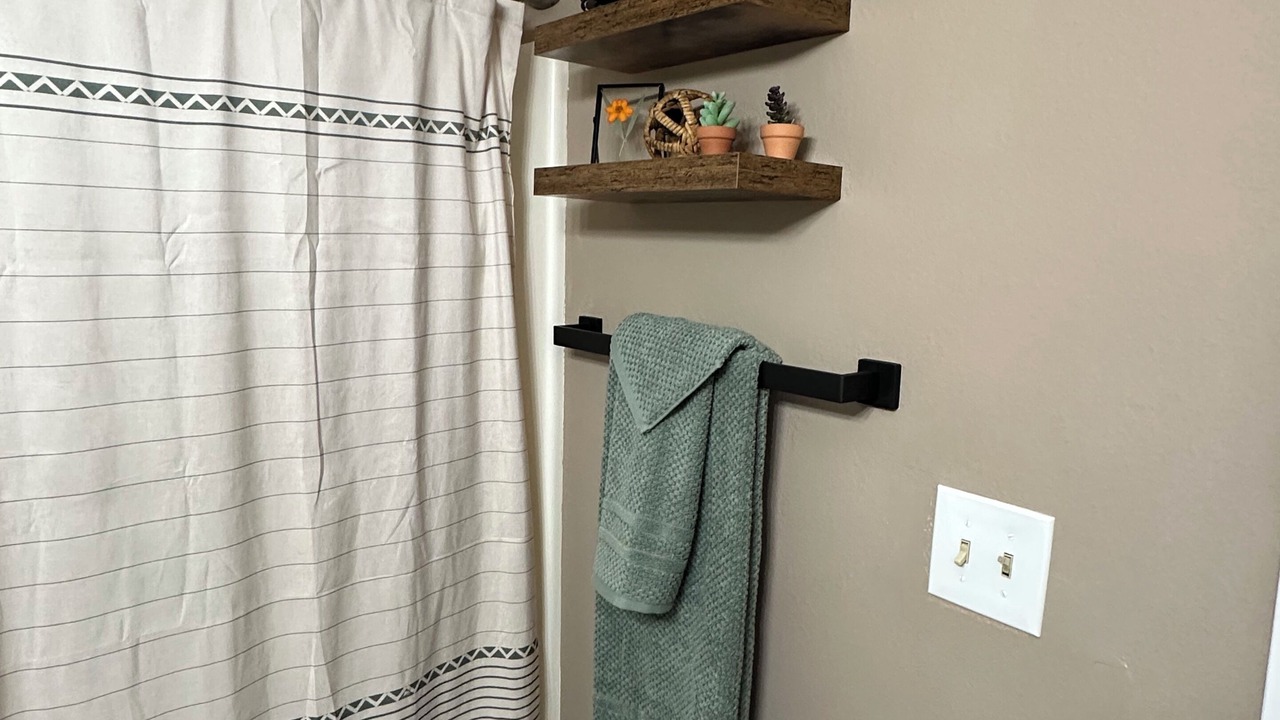 Photo of Bathroom in Visalia