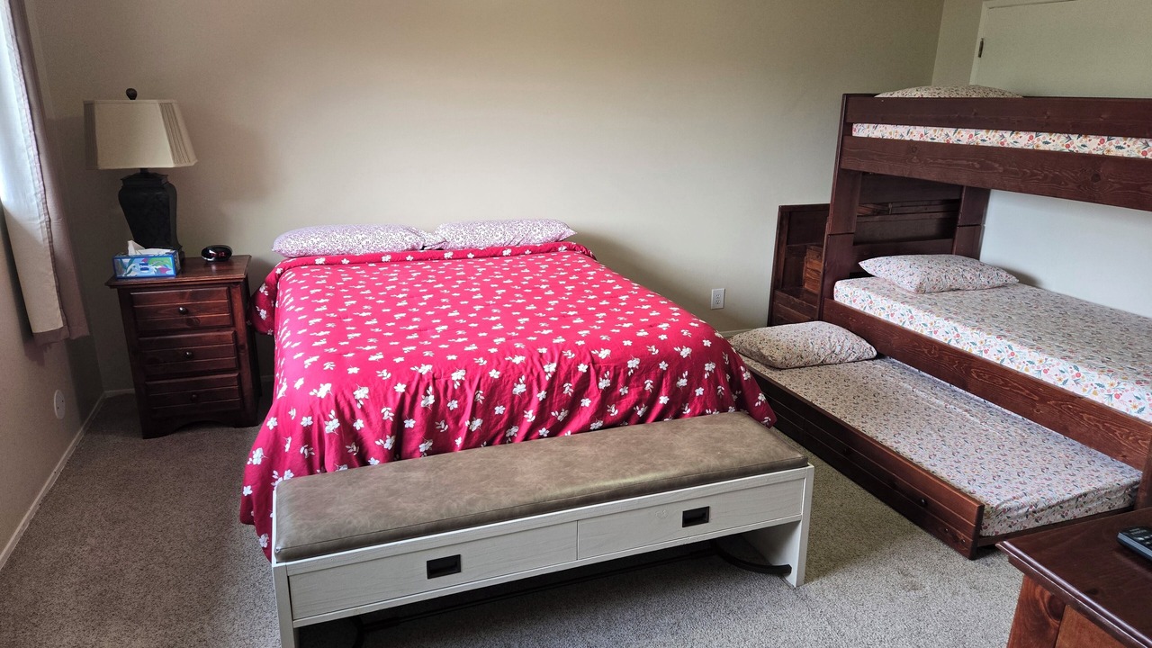Photo of Bedroom in Orange