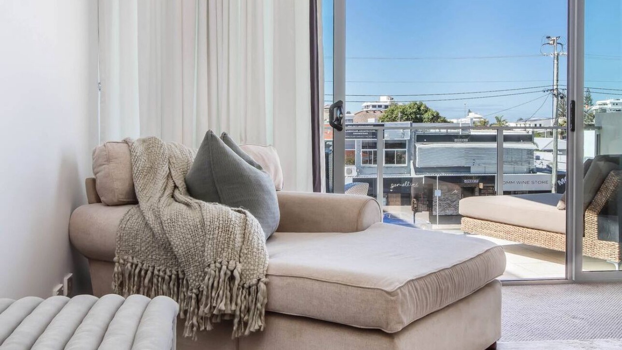 Photo of Livingroom in Mermaid Beach
