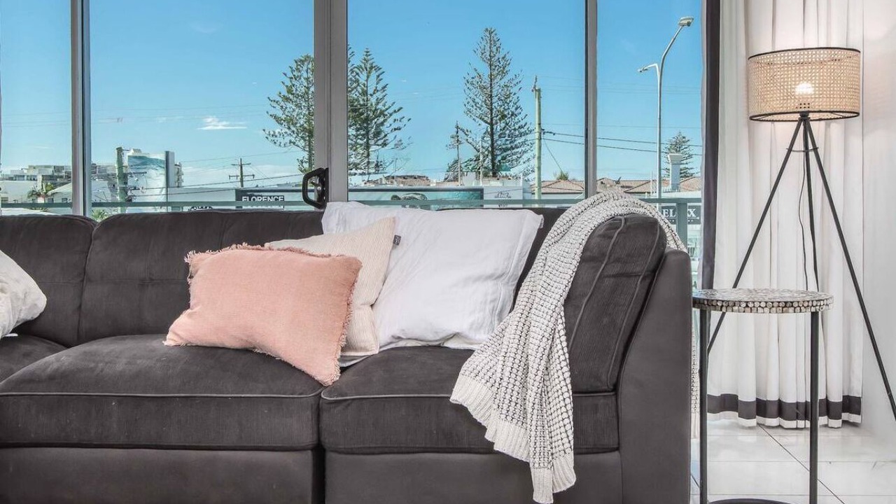 Photo of Livingroom in Mermaid Beach