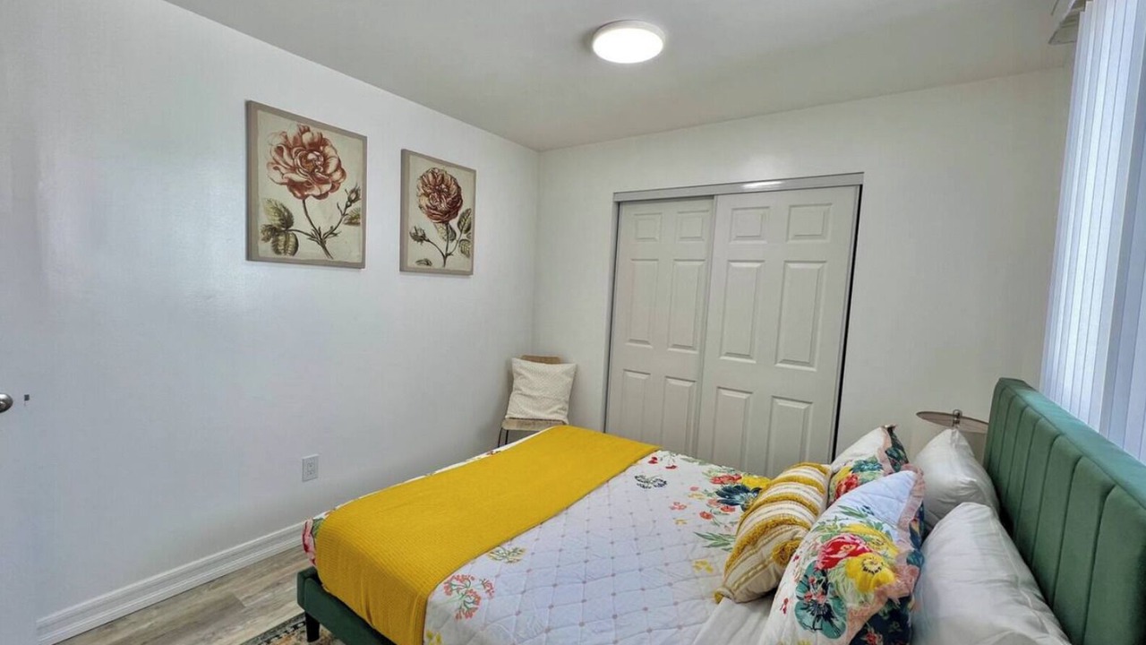 Photo of Bedroom in Mid-City