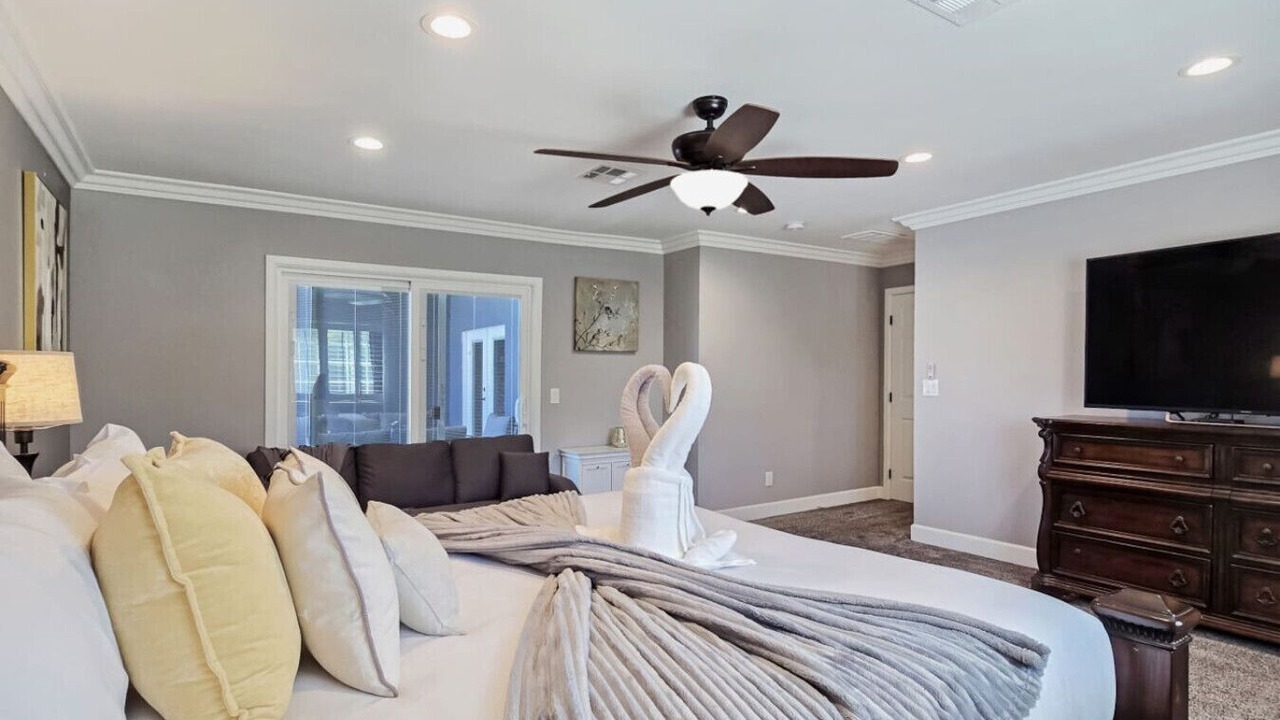Photo of Bedroom in Spring Valley