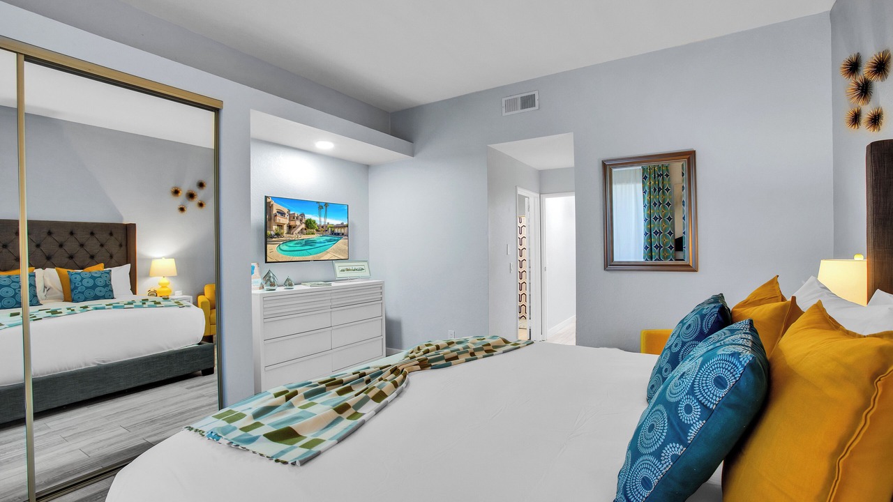 Photo of Bedroom in Canyon Sands
