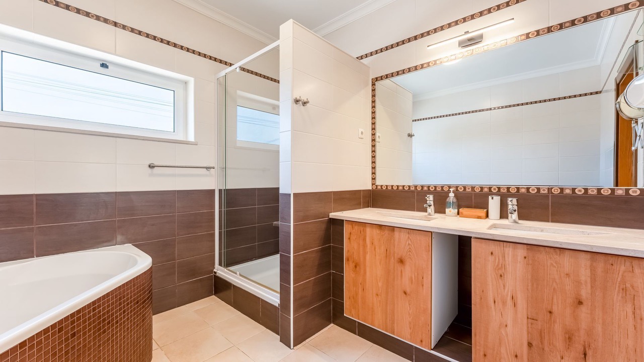 Photo of Bathroom in Alcalar