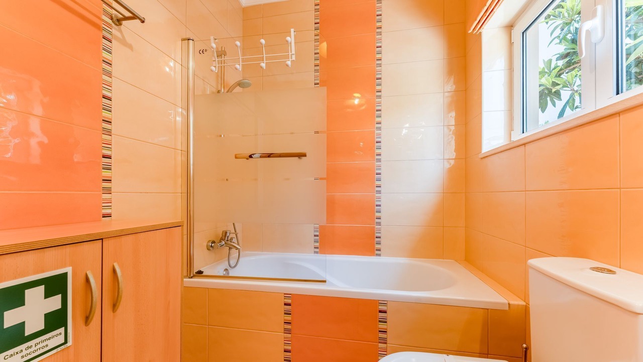 Photo of Bathroom in Alcalar