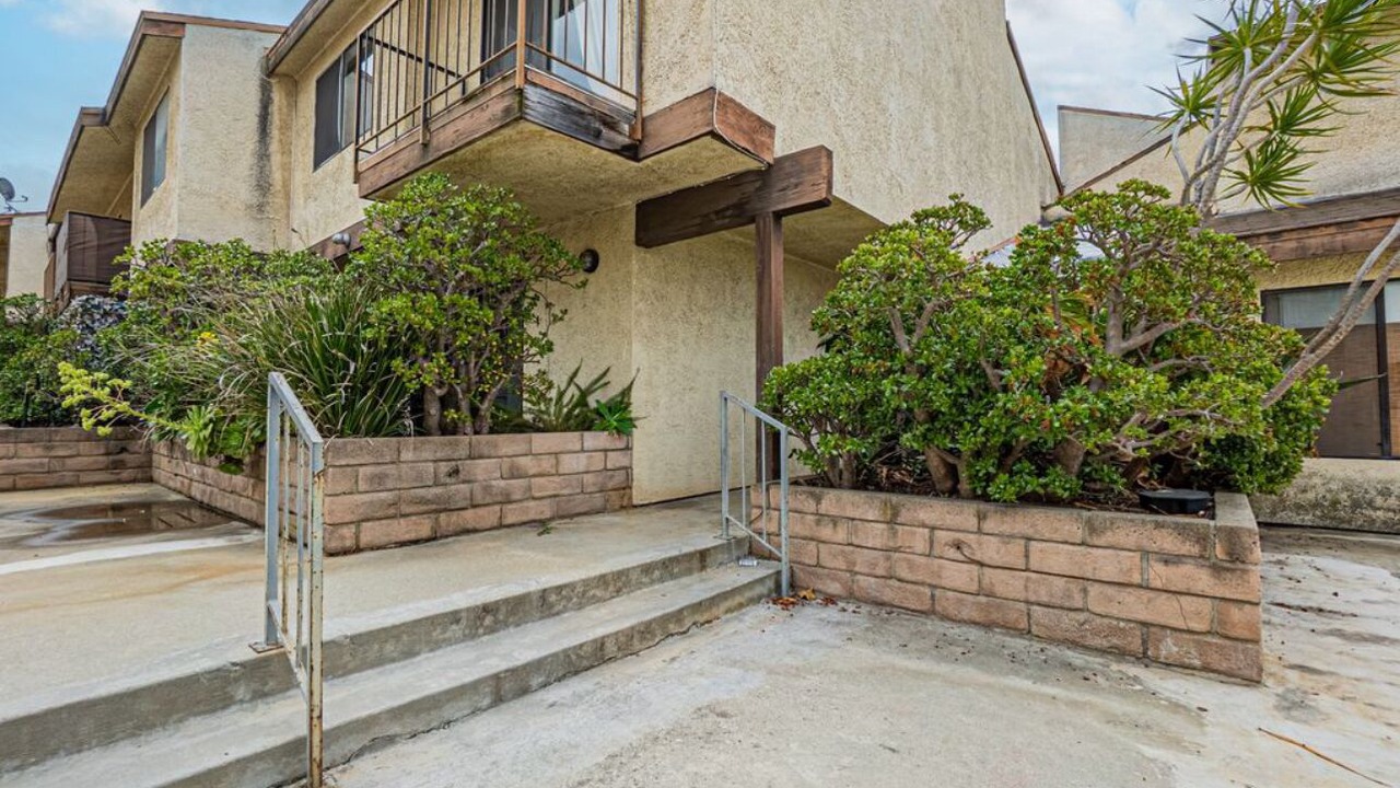 Photo of Outdoor in Inglewood