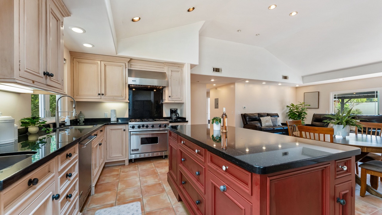 Photo of Kitchen in Goleta