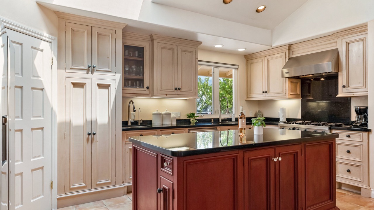 Photo of Kitchen in Goleta