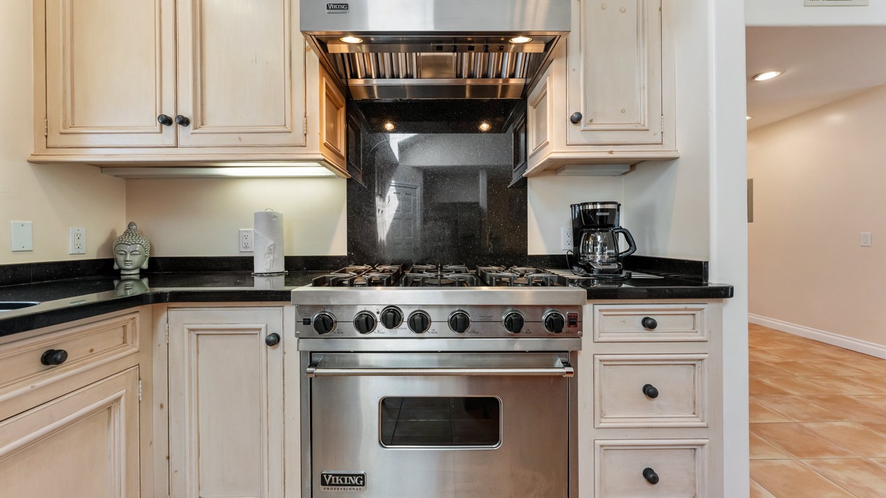 Photo of Kitchen in Goleta